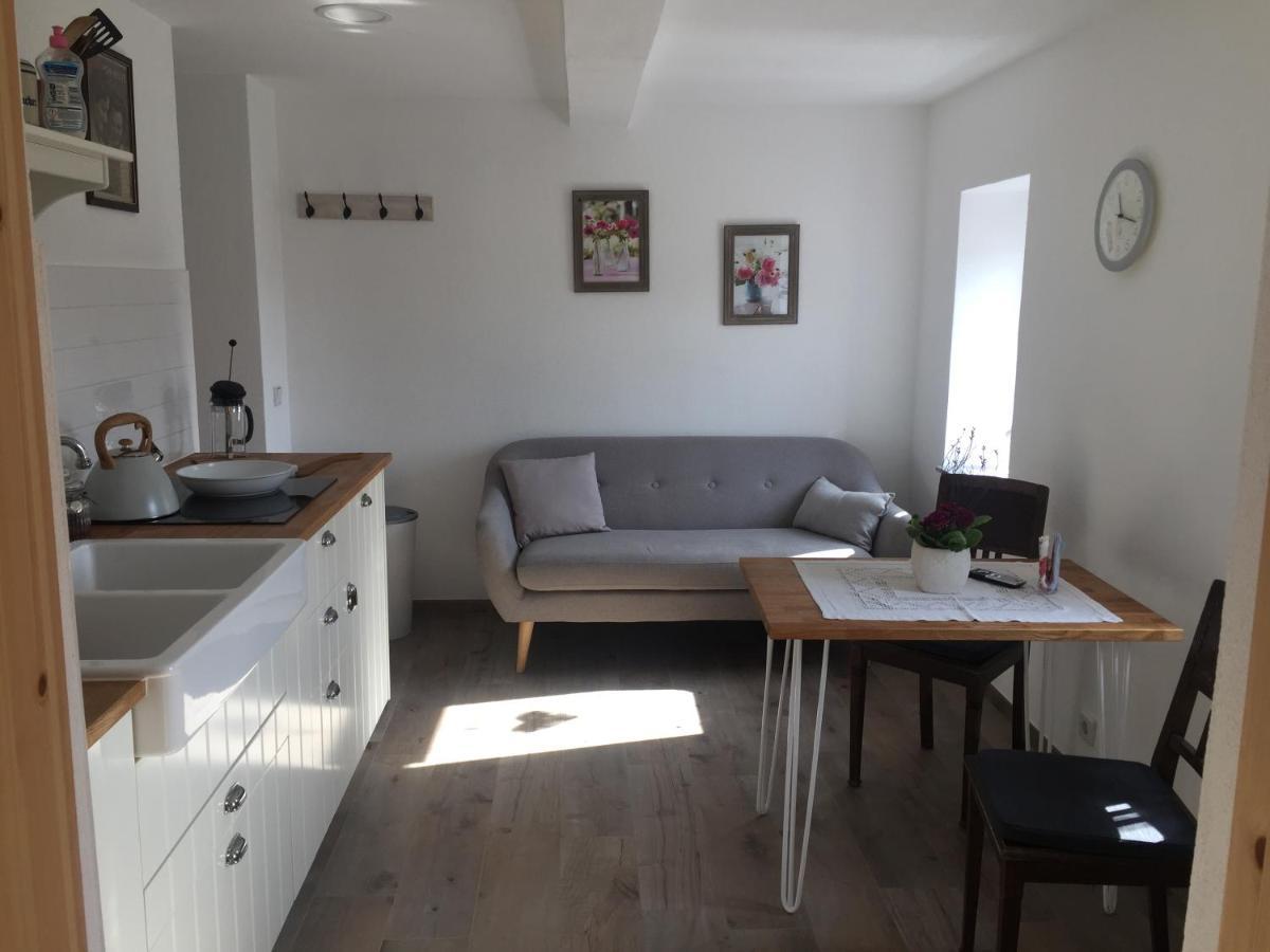 Apartament Unterm Schiefen Turm